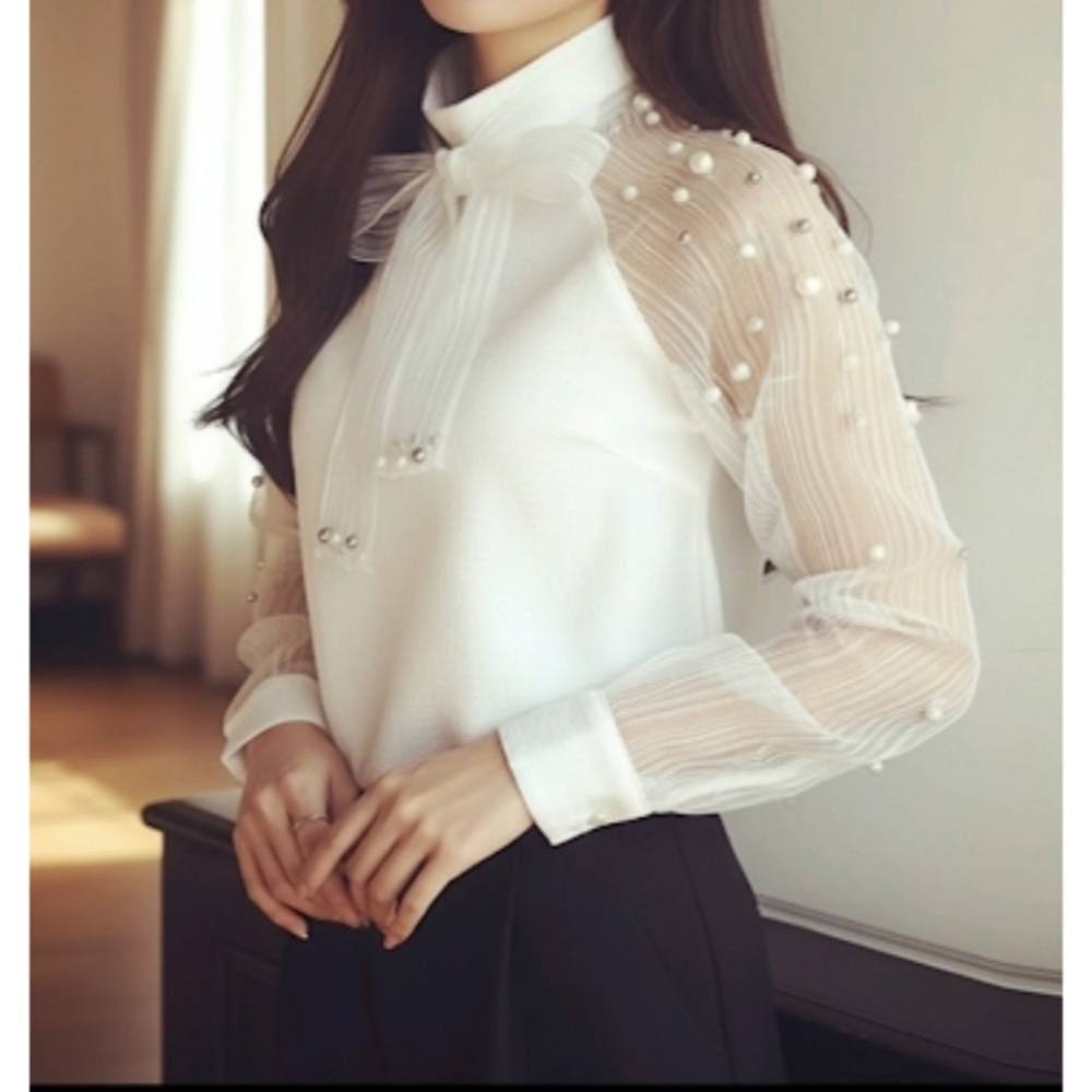 ParisStyle White Blouse w/ Beaded Long Sleeves, XL NWT✔️